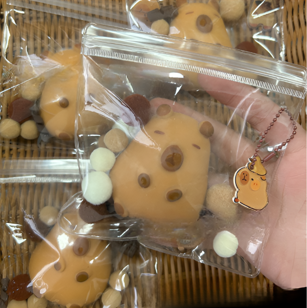 Capybara Moochie